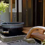 Momijiya Bekkan Kawanoiori